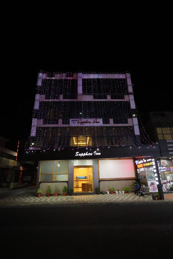 Sapphire Inn Nedumbassery Exterior foto